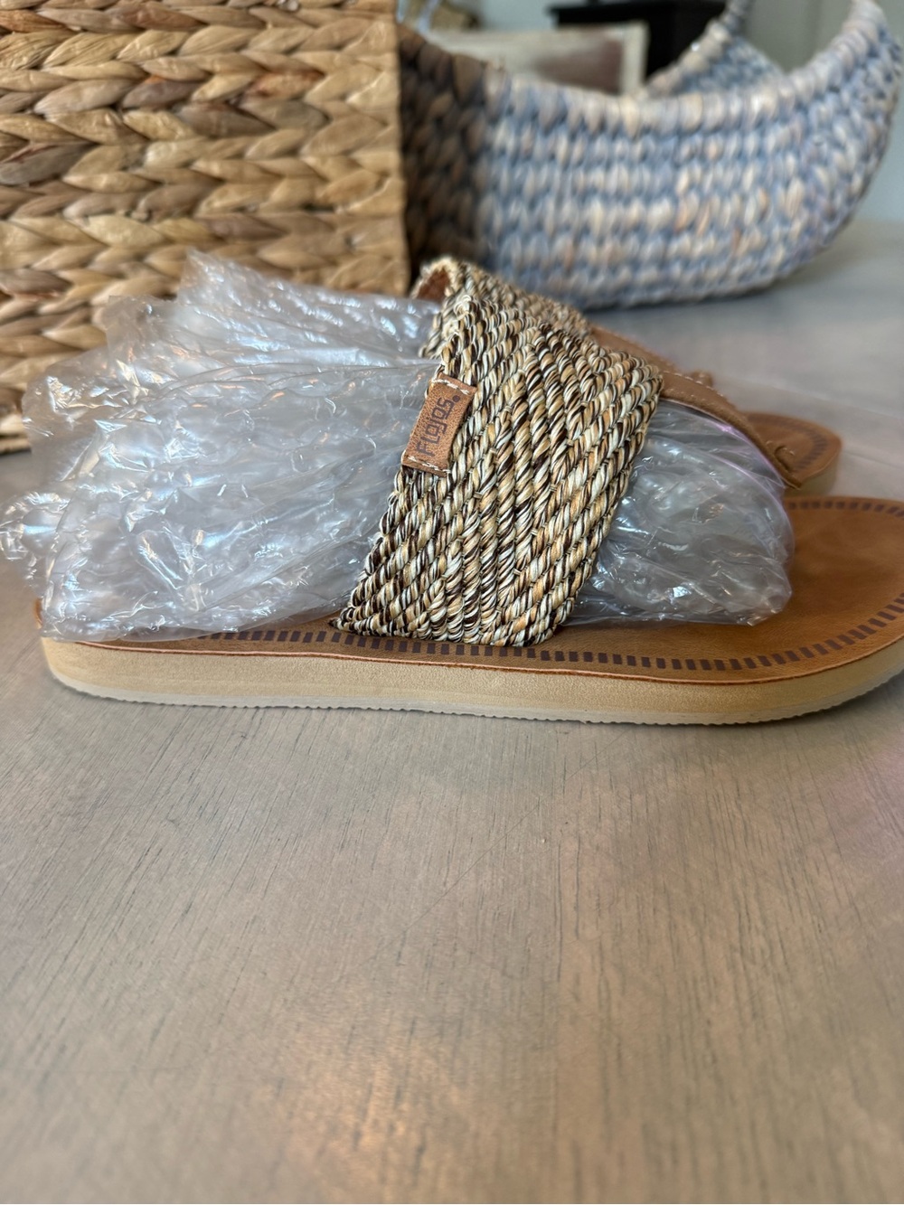 Flojos Braided Tan Thong Sandals - Picture 5 of 7